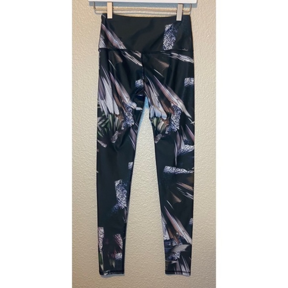 Noli Active Geometric Leggings Size Small‎